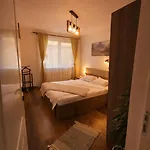 Apartment Illy's Cozy Free Parking & Self Check-in *