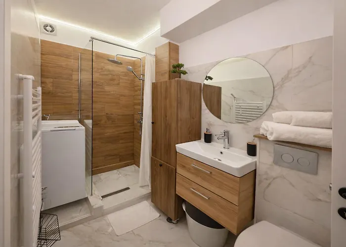 Apartment Illy's Cozy Free Parking & Self Check-in Brasov